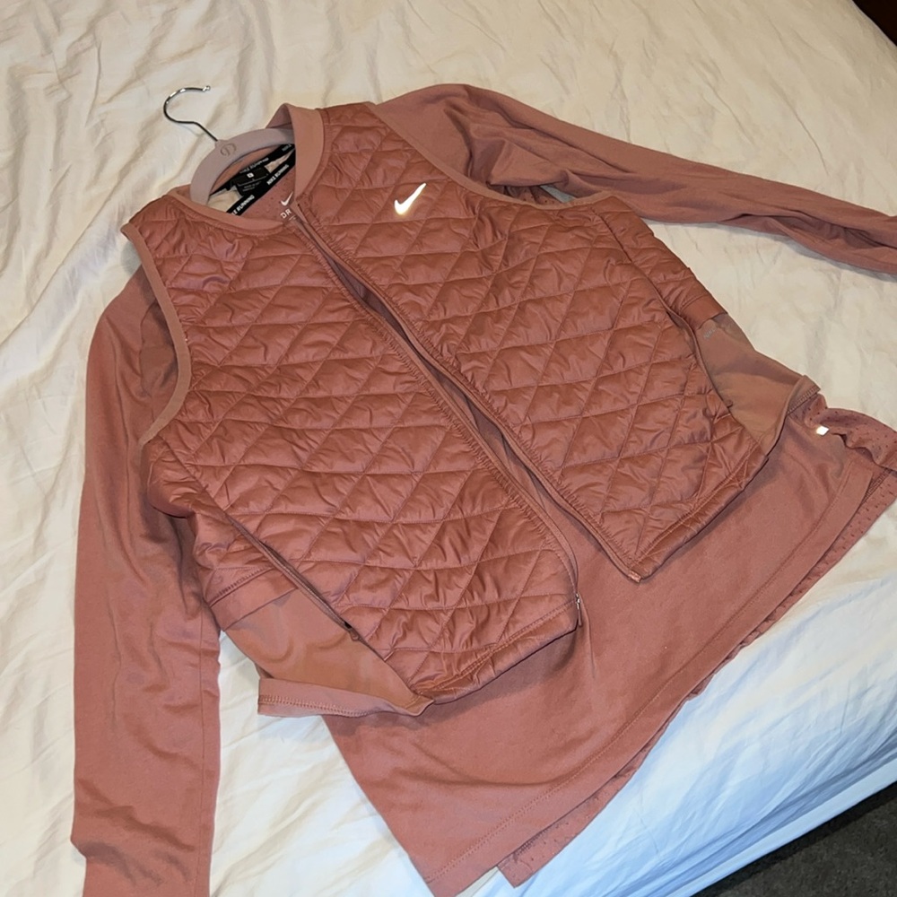 Nike Women's Pink Quilted Top